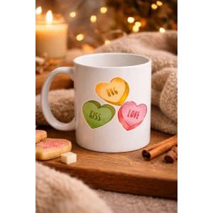 Hug Kiss Love Model 10 Porselen Kupa – Cıvıl Cıvıl Kalpli Tasarım, Sevgiliye & Hediye Kupası