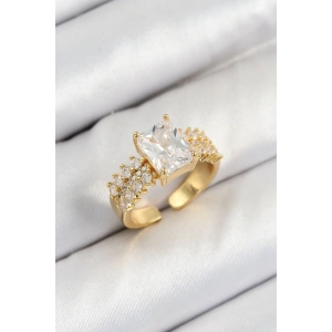 Pirinç  Büyük Zirkon Taşlı Model Gold Renk Kadın Yüzük