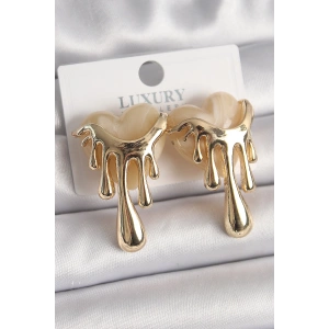 Pirinç Gold Renk Beyaz Sedefli Akan Kalp Model Kadın Küpe