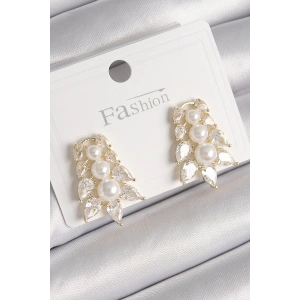 Pirinç Gold Renk Zirkon Taşlı Yaprak Model İnci Detay Kadın Küpe