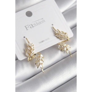 Pirinç Gold Renk Zirkon Taşlı Yaprak Model Kadın Küpe