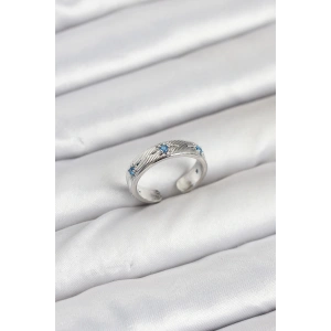 Pirinç Gümüş Renk Mavi Zirkon Taşlı Kutup Yıldızı Model Kadın Yüzük