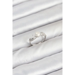 Pirinç Gümüş Renk Zirkon Taşlı İncili Model Kadın Yüzük