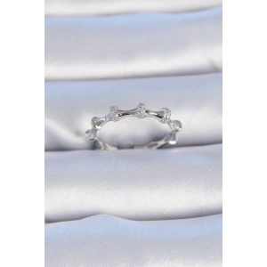 Pirinç Gümüş Renk Zirkon Taşlı Kadın Yüzük