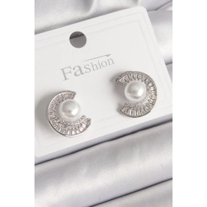 Pirinç Gümüş Renk Zirkon Taşlı Salyangoz Model İnci Detay Kadın Küpe