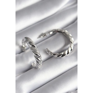 Pirinç Gümüş Renk Zirkon Taşlı Sarmal Model Kadın Küpe