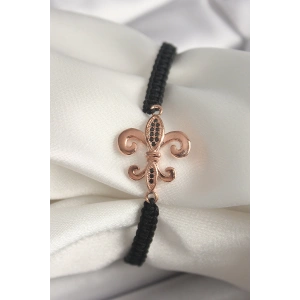 Pirinç Rose Renk Zirkon Taş İşlemeli Zambak Figür Asansörlü Makrome Model Kadın Bileklik