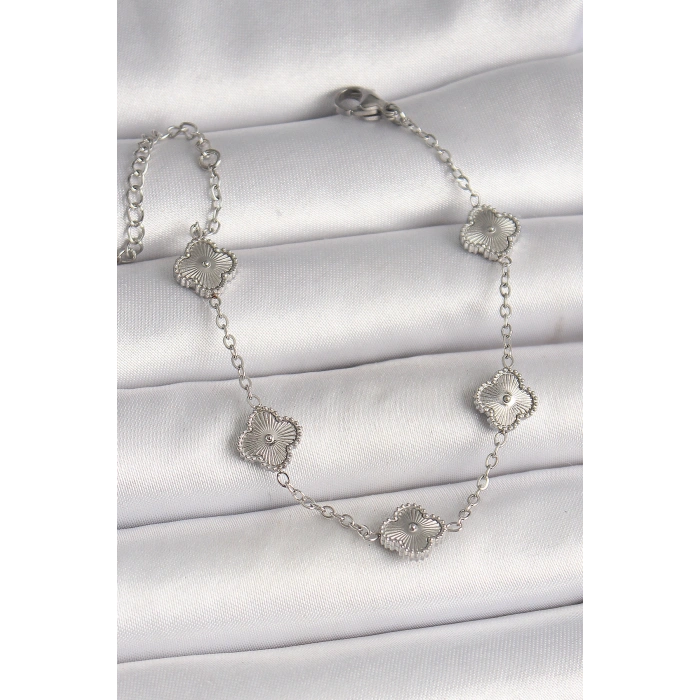 316L Çelik Gümüş Renk İşlemeli Yonca Model Kadın Bileklik - TJ-BB6927