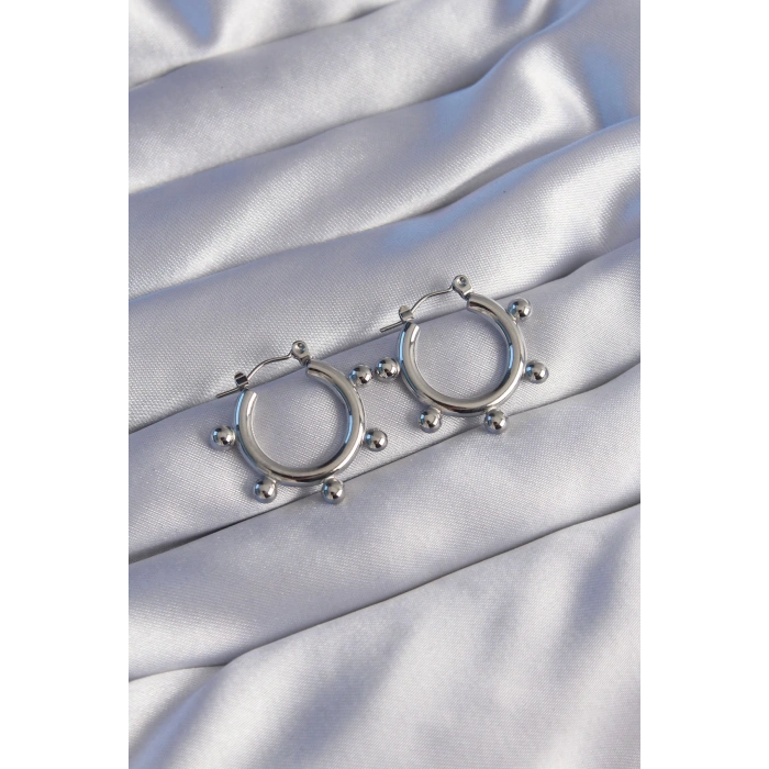 316L Çelik Gümüş Renk Topçuk Tasarımlı Oval Küpe - TJ-BKP9043