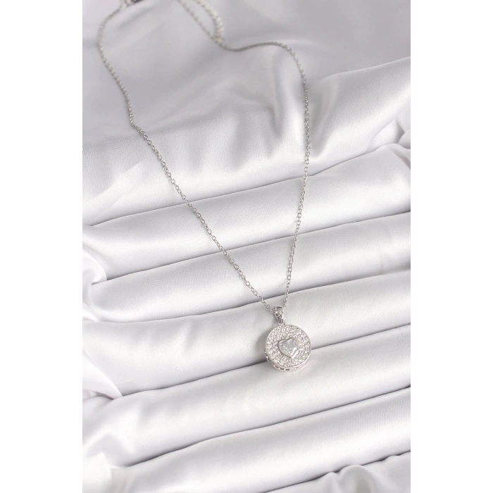 316L Çelik Gümüş Renk Zincir Zirkon Taşlı Kalp İşlemeli Madalyon Model Kadın Kolye - TJ-BKO9947