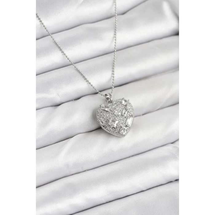 316L Çelik Zincir Gümüş Zirkon Taşlı Kalpli Kadın Kolye - TJ-BKO10625