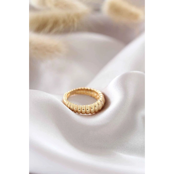 Altın Renk Ayarlamalı Burgu Kadın Yüzük - TJ-BYK1503