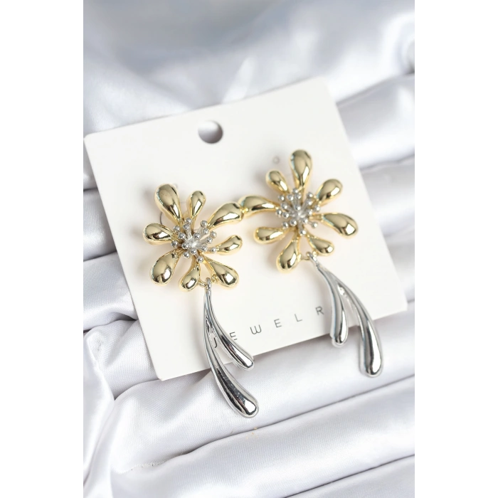 Çiçek Model Gold Gümüş Renk Kadın Küpe - TJ-BKP11298