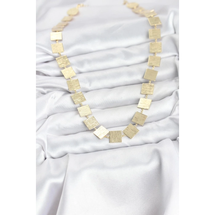 Kare Plaka Model Gold Renk Kadın Kolye - TJ-BKO10825