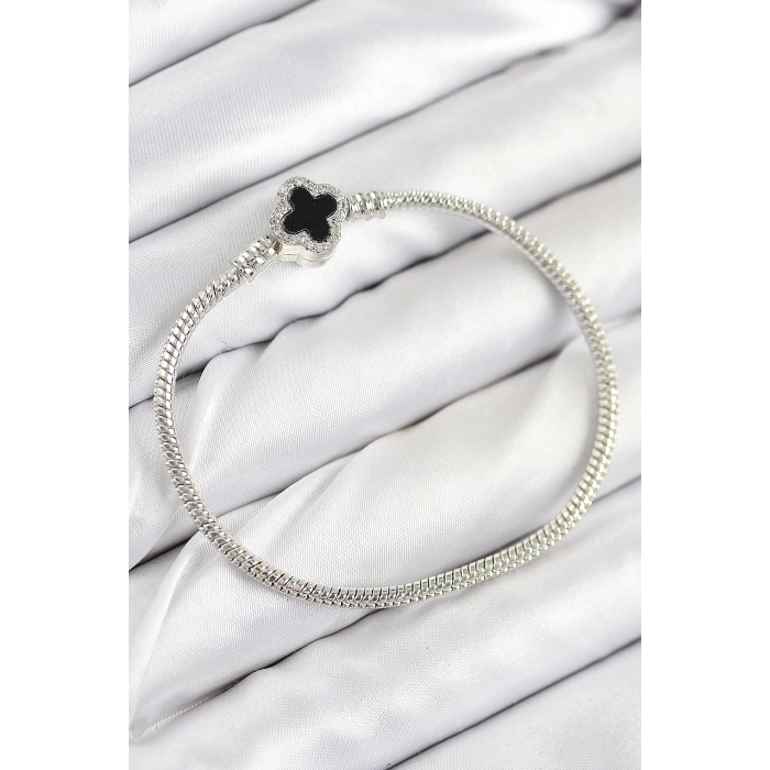 Pirinç Charm Zirkon Taşlı Yonca Model Gümüş Renk Kadın Bileklik - TJ-BB7800
