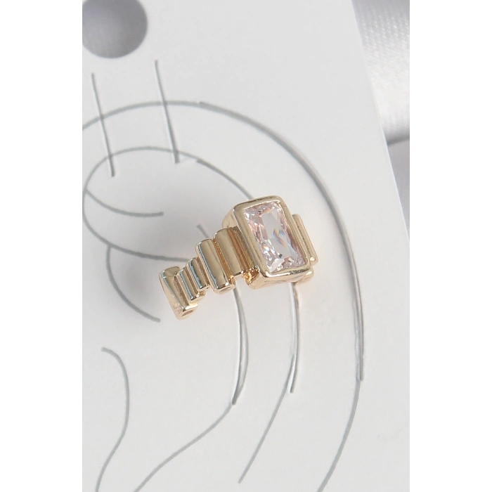 Pirinç Gold Renk Kare Zirkon Taşlı Kadın Kıkırdak Küpe - TJ-BKP10586