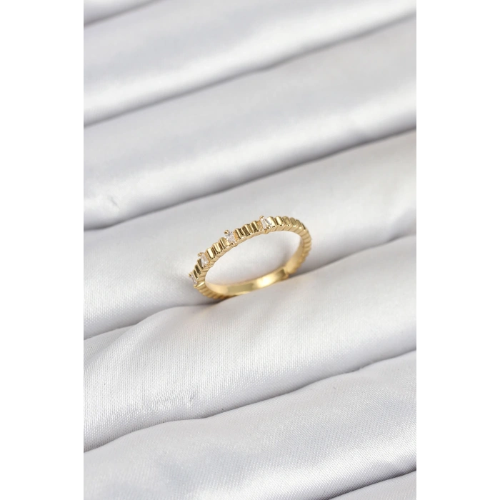 Pirinç Gold Renk Lazer Kesim Kadın Yüzük - TJ-BYK3892