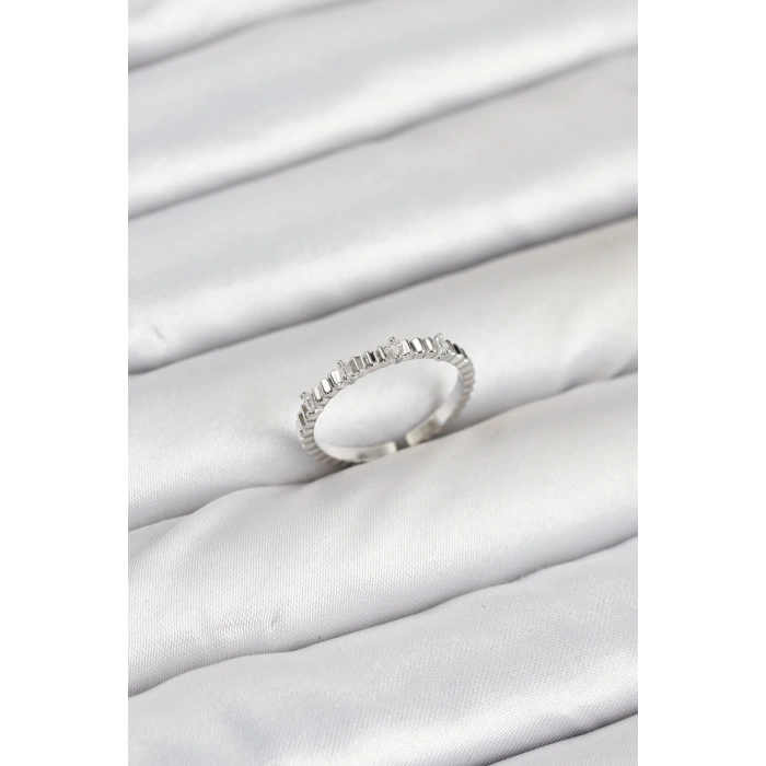 Pirinç Gümüş Renk Lazer Kesim Kadın Yüzük - TJ-BYK3893