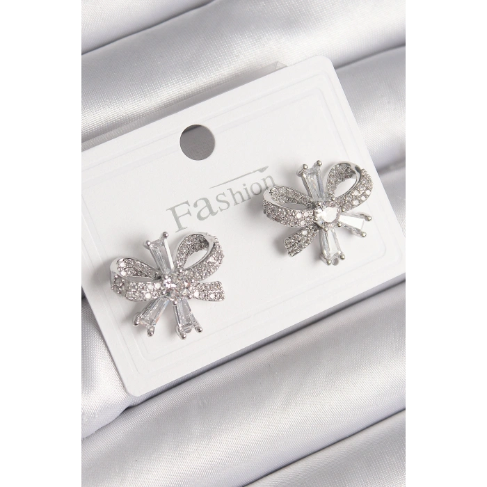 Pirinç Gümüş Renk Zirkon Taşlı Fiyonk Model Kadın Küpe - TJ-BKP9779