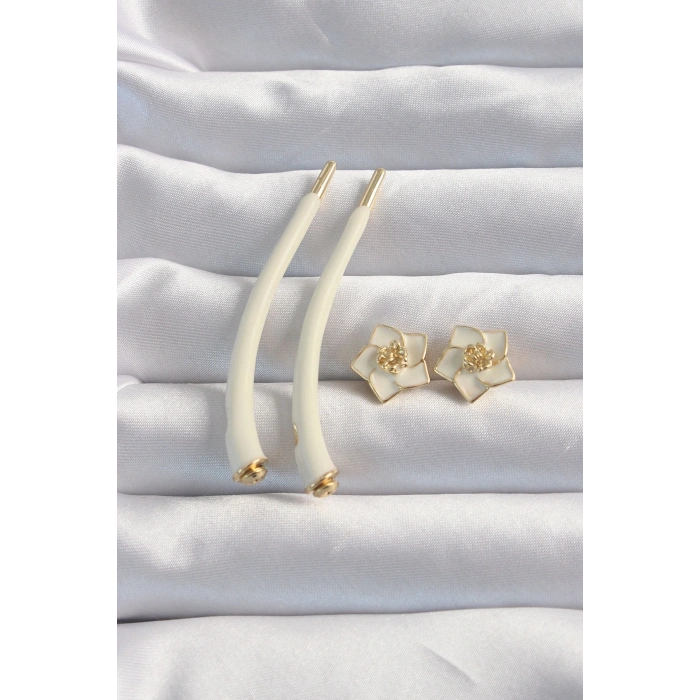 Pirinç Krem Renk Botega Küpe