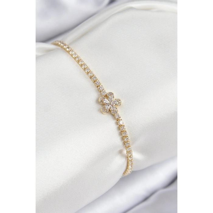 Pirinç Zirkon Taşlı Çiçek Model Gold Renk Kadın Bileklik - TJ-BB7709