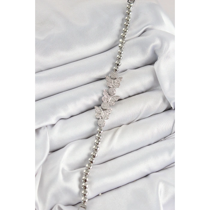 Pirinç Zirkon Taşlı Model Gümüş Renk Kadın Bileklik - TJ-BB7542