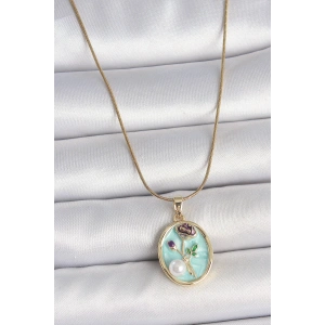 316L Çelik Gold Renk Zincir Mavi Çiçek İşlemeli İnci Detay Portre Model Kadın Kolye - TJ-BKO10076