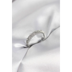 Gümüş Renk Motif Desenli Zirkon Taşlı Kadın Yüzük