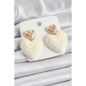 Krem Kalp Figürlü Hasır Örgü Model Gold Renk Kadın Küpe