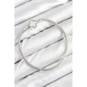 Pirinç Charm Zirkon Taşlı Yonca Model Gümüş Renk Kadın Bileklik