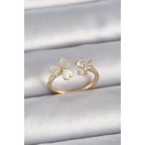 Pirinç Gold Renk Ayarlanabilir Zirkon Taşlı Kalp Beyaz Mineli Model Kadın Yüzük - TJ-BYK3388