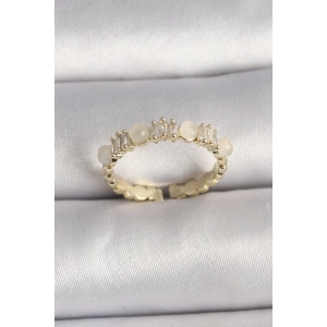 Pirinç Gold Renk Zirkon Taşlı Beyaz Mineli Ayarlanabilir Yüzük - TJ-BYK3559