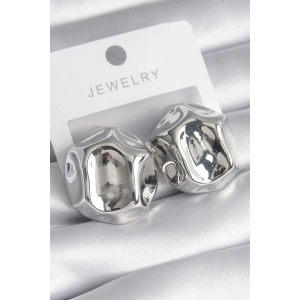 Pirinç Gümüş Renk İşlemeli Top Model Kadın Küpe - TJ-BKP8558