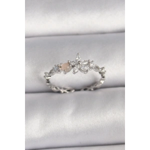 Pirinç Gümüş Renk Zirkon Taşlı Çiçek Model Ayarlanabilir Yüzük