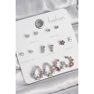 Pirinç Gümüş Renk Zirkon Taşlı Damla Model Çiçek Detay 7 Çift Kadın Küpe Seti