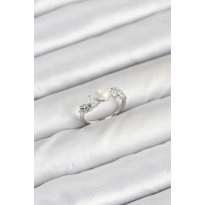 Pirinç Gümüş Renk Zirkon Taşlı İncili Model Kadın Yüzük - TJ-BYK3853