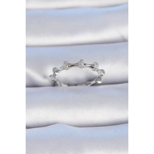 Pirinç Gümüş Renk Zirkon Taşlı Kadın Yüzük