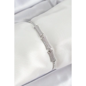 Pirinç Gümüş Renk Zirkon Taşlı Kemik Model Kadın Bileklik