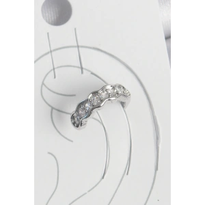 Pirinç Gümüş Renk Zirkon Taşlı Kıkırdak Model Kadın Küpe - TJ-BKP10550