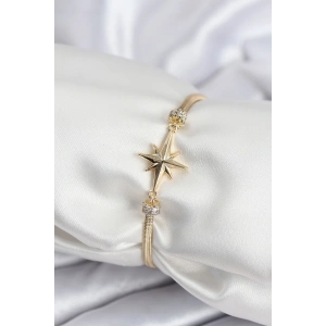 Pirinç VIP Seri Gold Renk Kutup Yıldızı Model Kadın Bileklik - TJ-BB7937