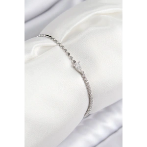 Pirinç Zirkon Taşlı Damla Model Ezme Zincir Gümüş Renk Kadın Bileklik - TJ-BB7590