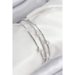 Pirinç Zirkon Taşlı Su Yolu Model Gümüş Renk Kadın Bileklik - TJ-BB7868