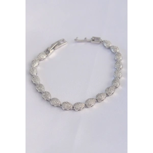 Vip Seri Pirinç Zirkon Taşlı Gümüş Renk Damla Model Bileklik - TJ-BB6065