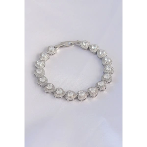 Vip Seri Pirinç Zirkon Taşlı Gümüş Renk Kalp Model Bileklik - TJ-BB6073