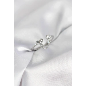 Zincir Sallantılı Kalp Model Gümüş Renk Kadın Yüzük