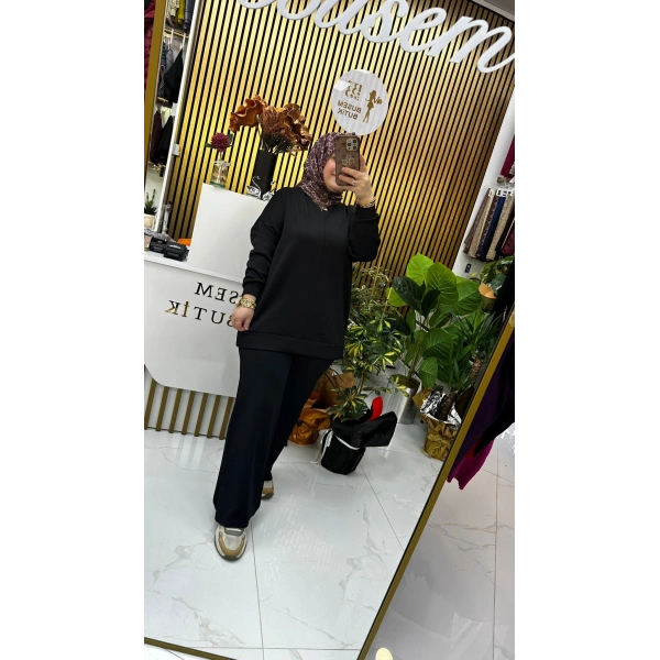 Oysho Biele Takım Siyah