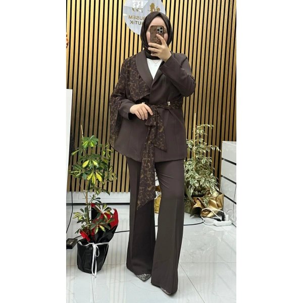 Blazer Şal Detaylı Takım