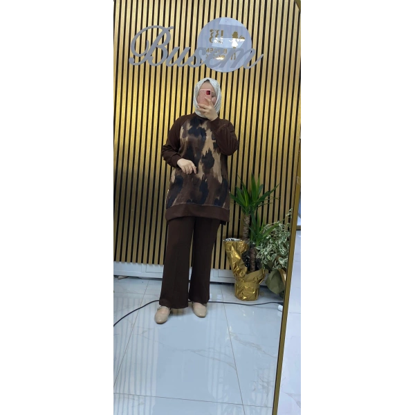 Desenli Kupra Takım Kahverengi