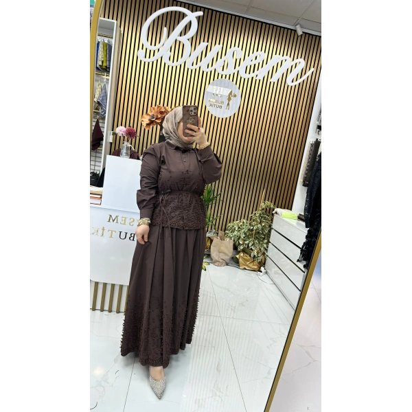 Çiçek Etekli Takım Kahverengi