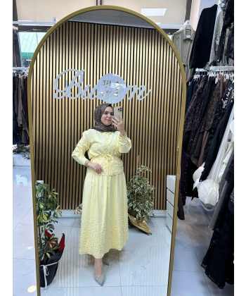 Çiçek Etekli Takım Sarı